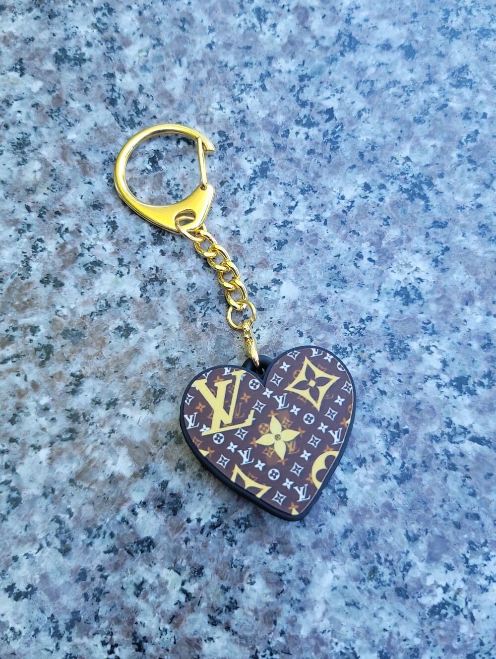 Key holder charm - Picture 2 of 6